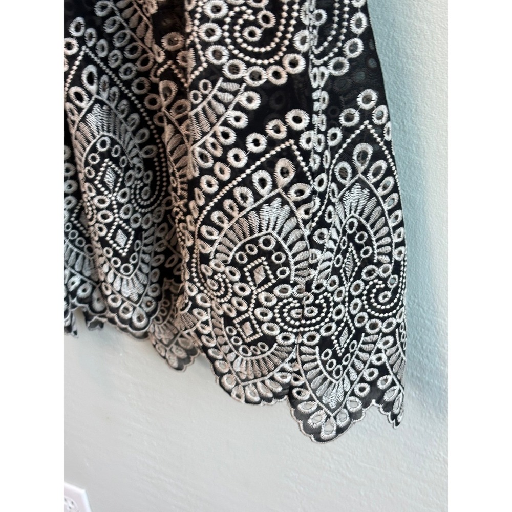 NEW Akemi + Kin Anthropologie Black White Embroidered Eyelet Mini Dress Size 10 - Picture 7 of 9